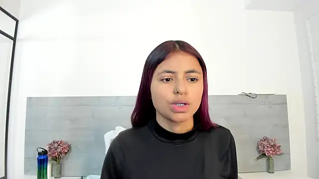 sunnyWhitee online show from 06-01-26, 07:15