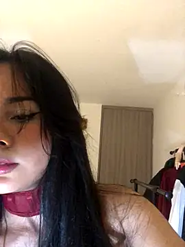 Snapshot of SelinaCatt_ chatting on 10-12-25, 11:26 SelinaCatt  online show from 10-12-25, 11:26