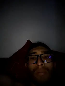 Snapshot of Duvanelnari chatting on 06-15-26, 12:35 Duvanelnari online show from 06-15-26, 12:35