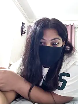 Snapshot of Aavya_007 chatting on 06-14-26, 05:26 Aavya 007 online show from 06-14-26, 05:26