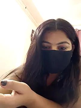 Snapshot of Aavya_007 chatting on 06-20-26, 04:15 Aavya 007 online show from 06-20-26, 04:15