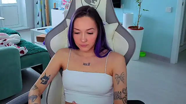 Im suka online show from 03-15-26, 04:29