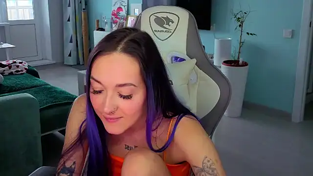 Im suka online show from 03-20-26, 03:22