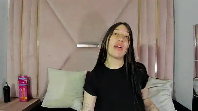 venusmorgan online show from 09-18-25, 03:47