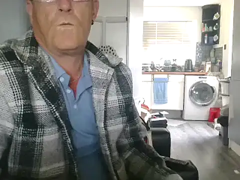 hefin18 online show from 02-04-25, 11:38