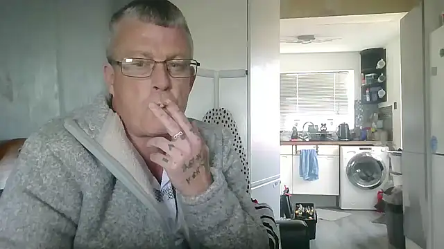 hefin18 online show from 03-04-25, 02:42