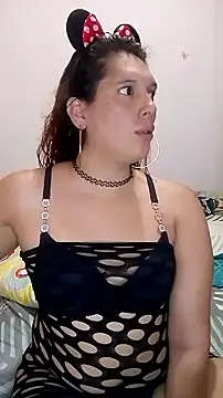 samanthaa hot  online show from 10-20-25, 09:26