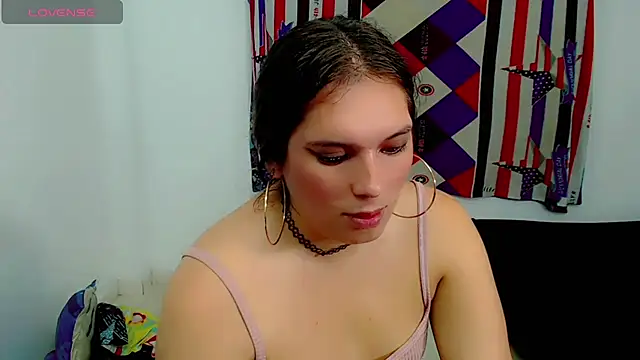 samanthaa hot  online show from 03-07-26, 02:36