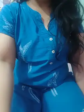 Snapshot of roshni_agrawal0 chatting on 06-18-26, 07:52 roshni agrawal0 online show from 06-18-26, 07:52