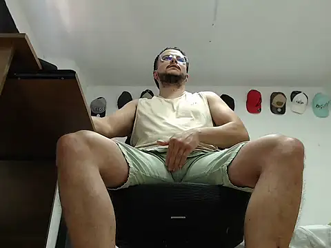 cloudsxxx online show from 01-14-26, 03:06