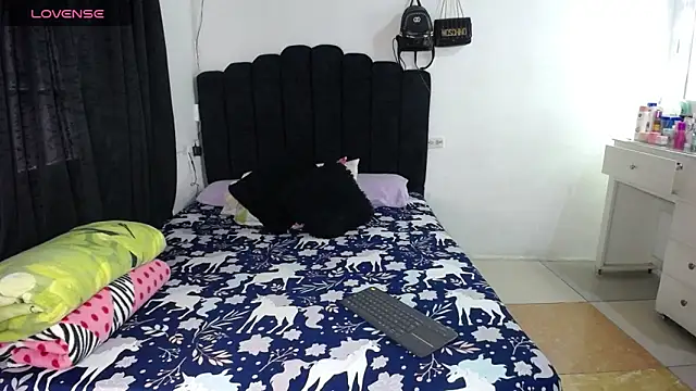 eileen  hills online show from 04-20-26, 07:48