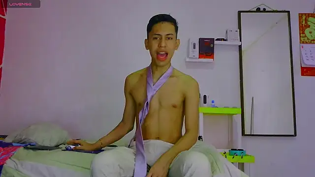 dylan apol0 online show from 02-22-26, 03:51