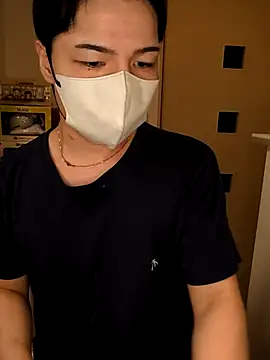kqitooo online show from 04-08-26, 12:38