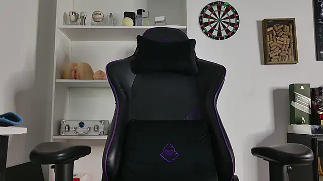 aaron nvk online show from 01-08-26, 08:44