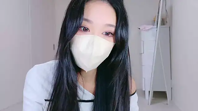 ramuchan desu online show from 10-18-25, 01:30