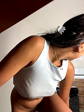 Sarahcutexoxox online show from 09-29-25, 07:51