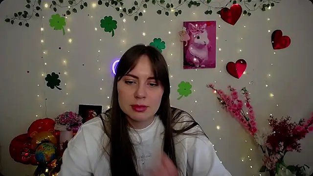 Amanda Bright  online show from 03-18-26, 11:13