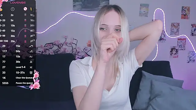 Megan--chan online show from 03-11-26, 05:19