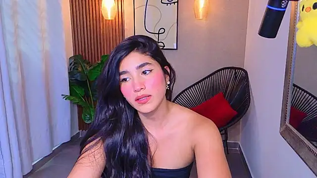 Snapshot of Lia_Mar_ chatting on 05-28-26, 06:16 Lia Mar online show from 05-28-26, 06:16