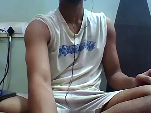 sunny26814 online show from 01-08-26, 07:38