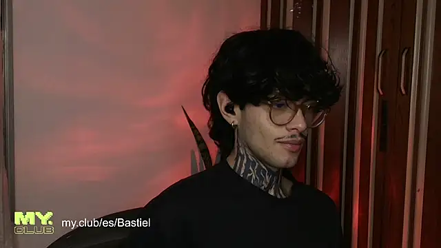 Mihail leroy online show from 04-02-26, 04:10