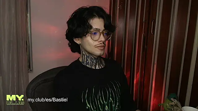 Mihail leroy online show from 04-16-26, 02:45