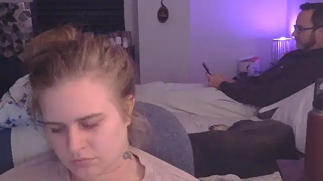 Snapshot of Sexyblonde12344 chatting on 10-25-25, 05:08 Sexyblonde12344 online show from 10-25-25, 05:08