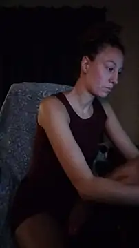 AnneNay online show from 04-11-26, 05:45