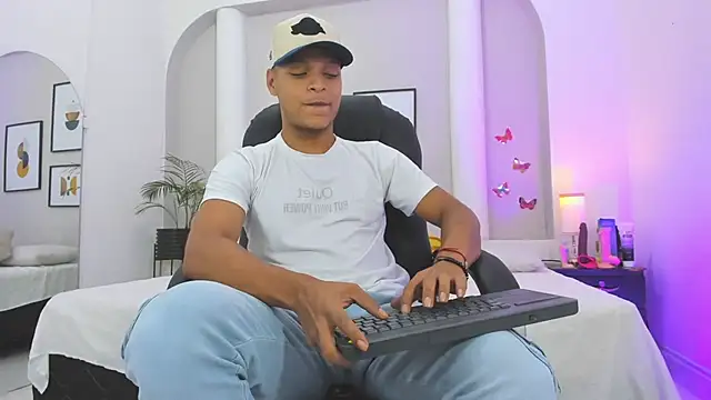 Ricky Owens1 online show from 10-27-25, 08:46