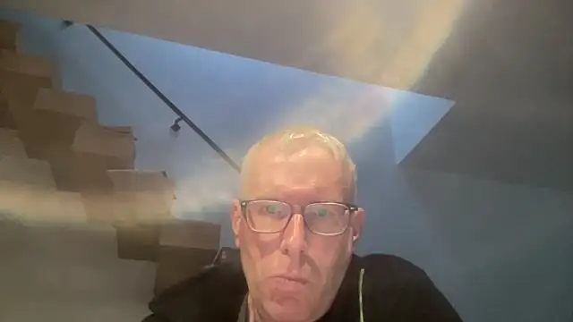 Snapshot of choupipat1 chatting on 03-03-26, 06:41 choupipat1 online show from 03-03-26, 06:41