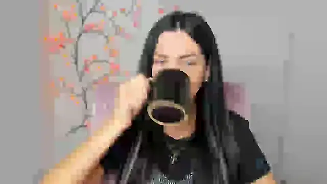 Lune Moon online show from 04-06-26, 05:41