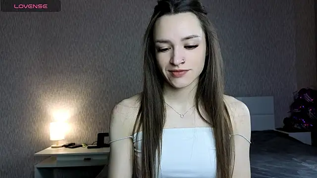 Snapshot of Nastiixx chatting on 05-19-26, 01:17 Nastiixx online show from 05-19-26, 01:17