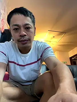 muut1215 online show from 10-20-25, 03:56