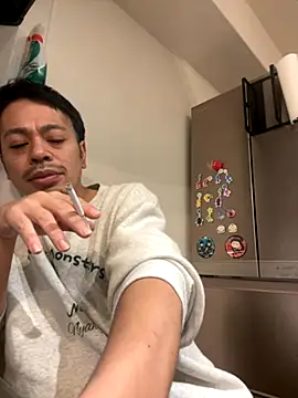 muut1215 online show from 11-18-25, 06:12