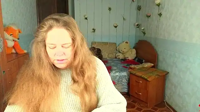 Audrey Aura online show from 11-28-25, 05:21