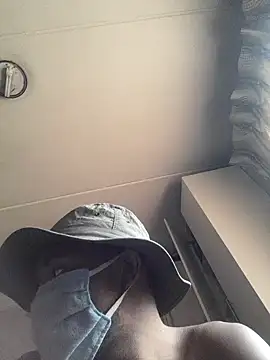 prefermaturedmommy online show from 10-21-25, 09:43