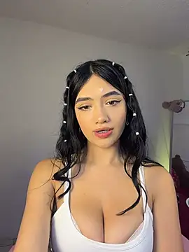 Snapshot of mandy222_ chatting on 05-15-26, 03:46 mandy222 online show from 05-15-26, 03:46