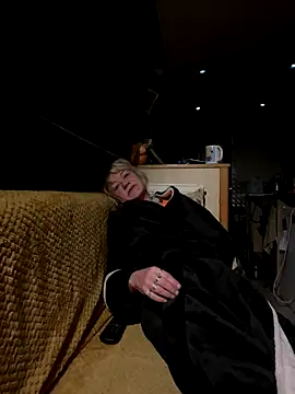 ladyboatlady online show from 11-04-25, 06:12