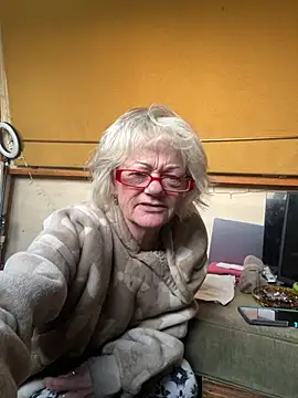 ladyboatlady online show from 03-04-26, 07:14