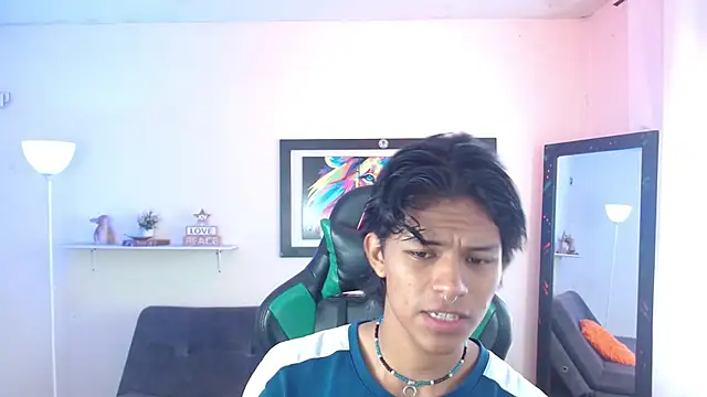 dreyk20 online show from 12-17-25, 02:01