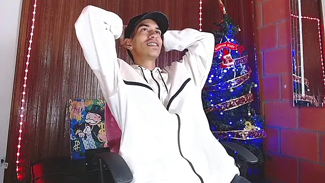 briamhoconor xh online show from 12-20-25, 08:49