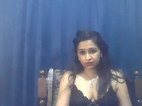 cute indianxo online show from 11-26-25, 10:44