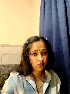 Snapshot of cute_indianxo chatting on 04-23-26, 05:59 cute indianxo online show from 04-23-26, 05:59