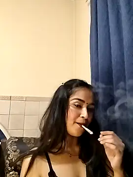Snapshot of cute_indianxo chatting on 05-04-26, 08:16 cute indianxo online show from 05-04-26, 08:16