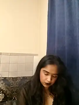 Snapshot of cute_indianxo chatting on 05-30-26, 10:07 cute indianxo online show from 05-30-26, 10:07