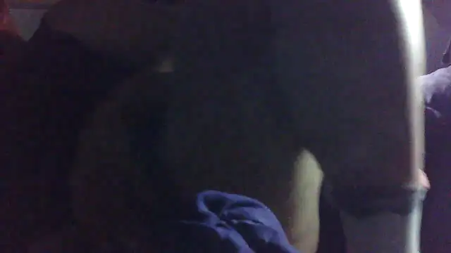 Snapshot of lovemedirty chatting on 06-10-26, 05:39 lovemedirty online show from 06-10-26, 05:39