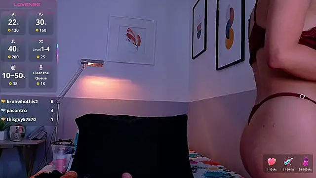 cutepetitee online show from 10-22-25, 07:46