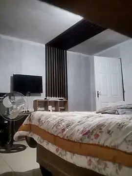 Pnice online show from 10-12-25, 04:28