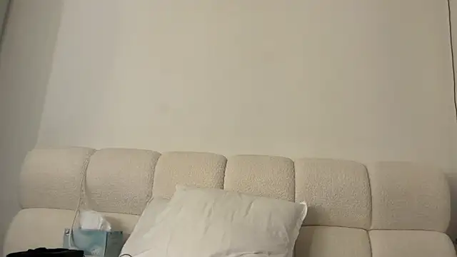 GiuliaDollx online show from 09-24-25, 04:10