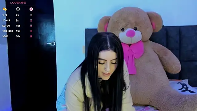 bellacruz3 online show from 10-01-25, 12:16